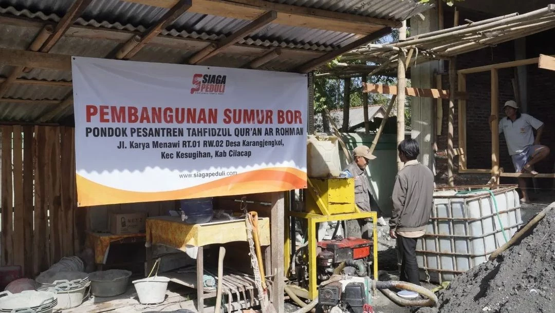 Proses Pengeboran Sumur Bor di Pesantren Tahfidzul Qur'an Ar Rohman